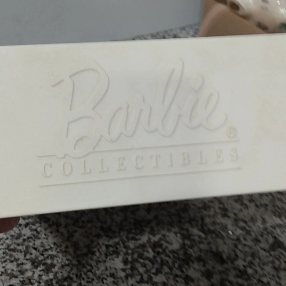 NEW, Birthday Wishes 1998 Collectors Edition Barbie - Picture 13 of 16